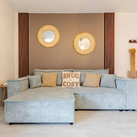 Le Cosy Bernard , Parking, Piscine, Netflix アパート